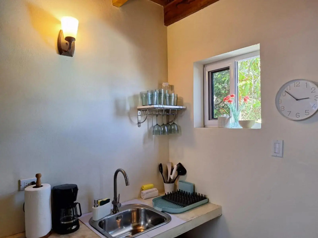 Anaté Beach Apartments, Mangel Alto