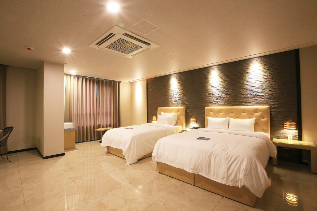 Urban Hotel & Golf