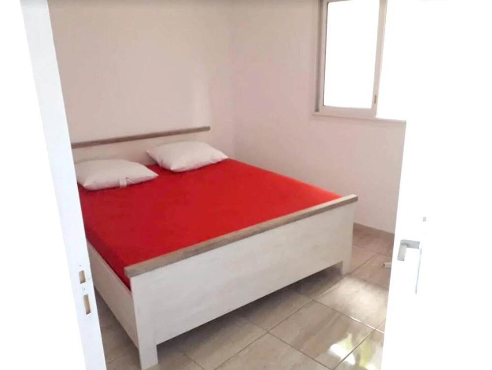 Apartment With one Bedroom in Saint-denis, With Wonderful sea View, Furnished Balcony and Wifi
