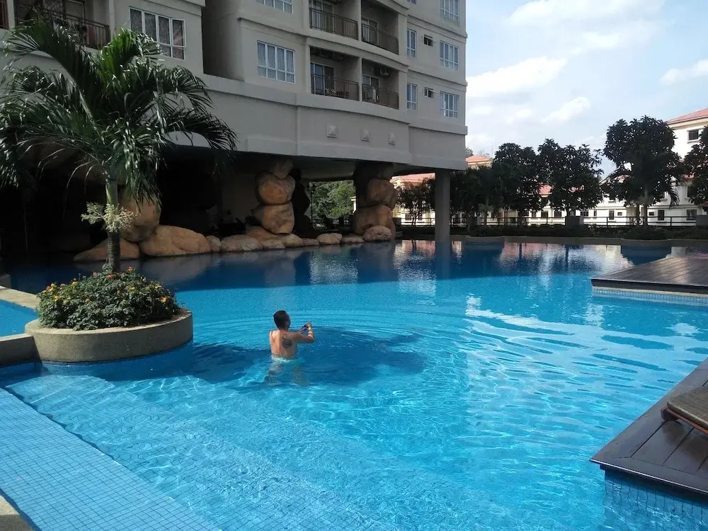 Windsor Tower Serviced Apartment