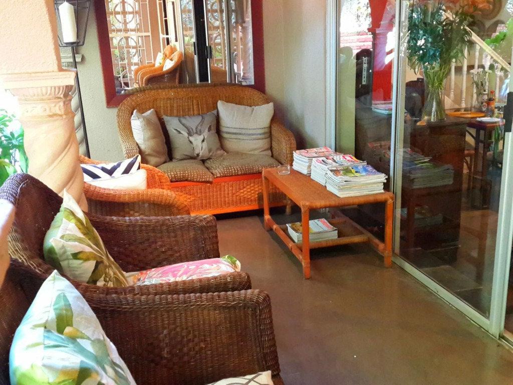 Pumleni Guesthouse