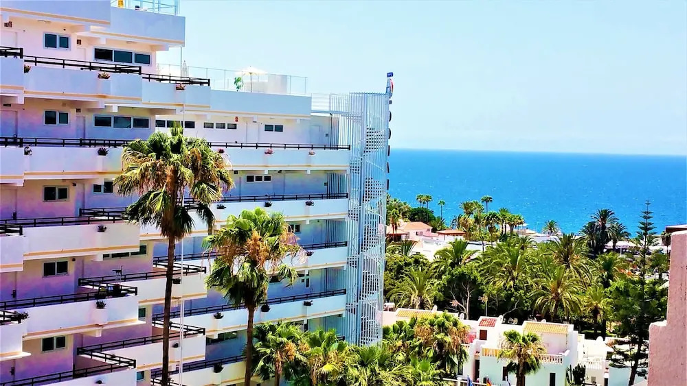 Great View Las Americas