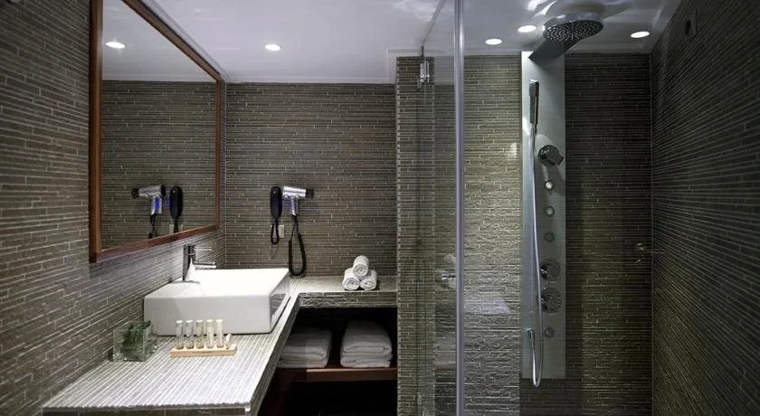 Art Mainalon Hotel