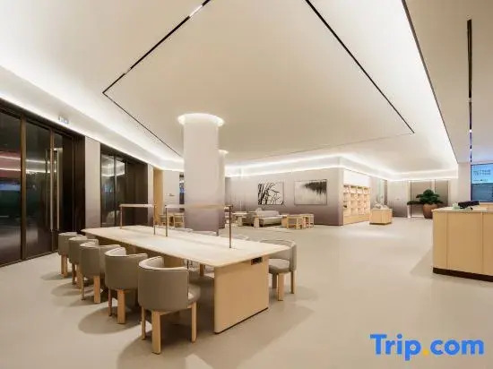 JI Hotel (Nanning Chaoyang Square Sanjie Liangxiang)