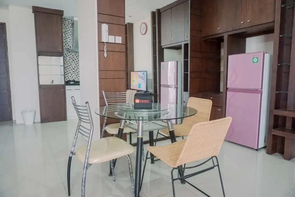 Spacious And Homey 2Br Mangga Dua Apartment