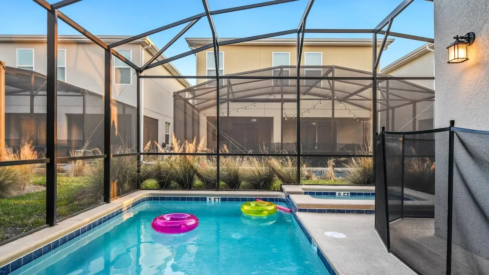 Luxury Family Villa With Pool Spa Near Disney World