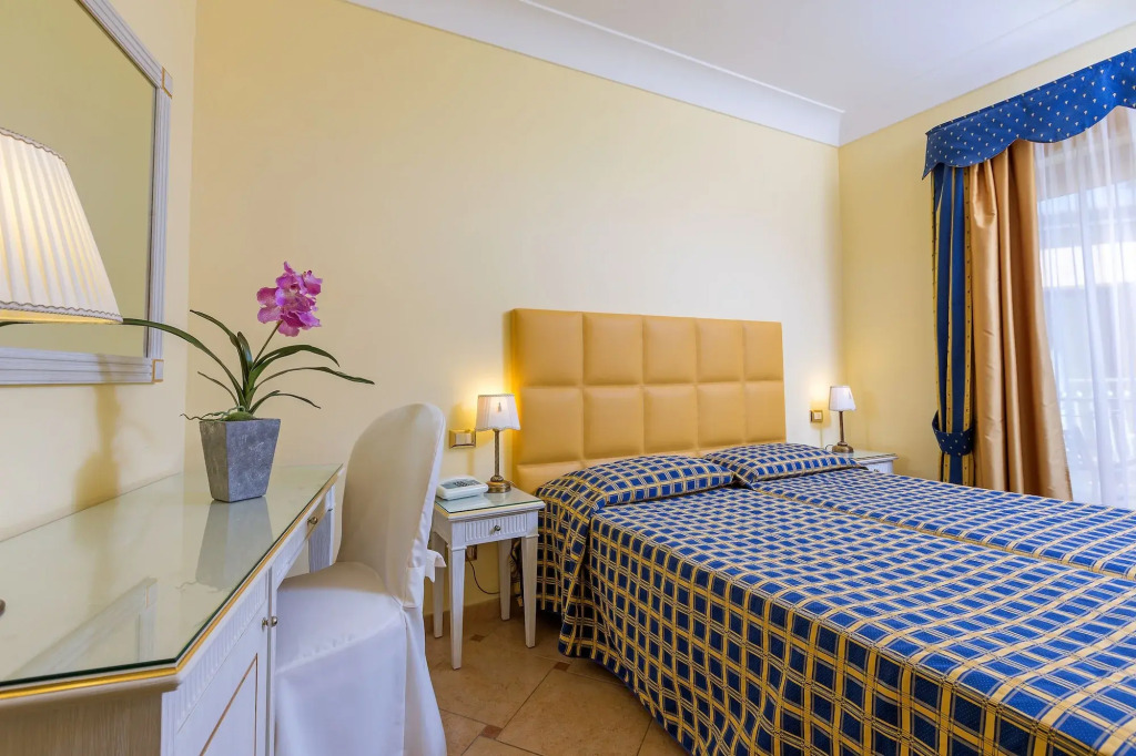 Hotel La Vue dOr