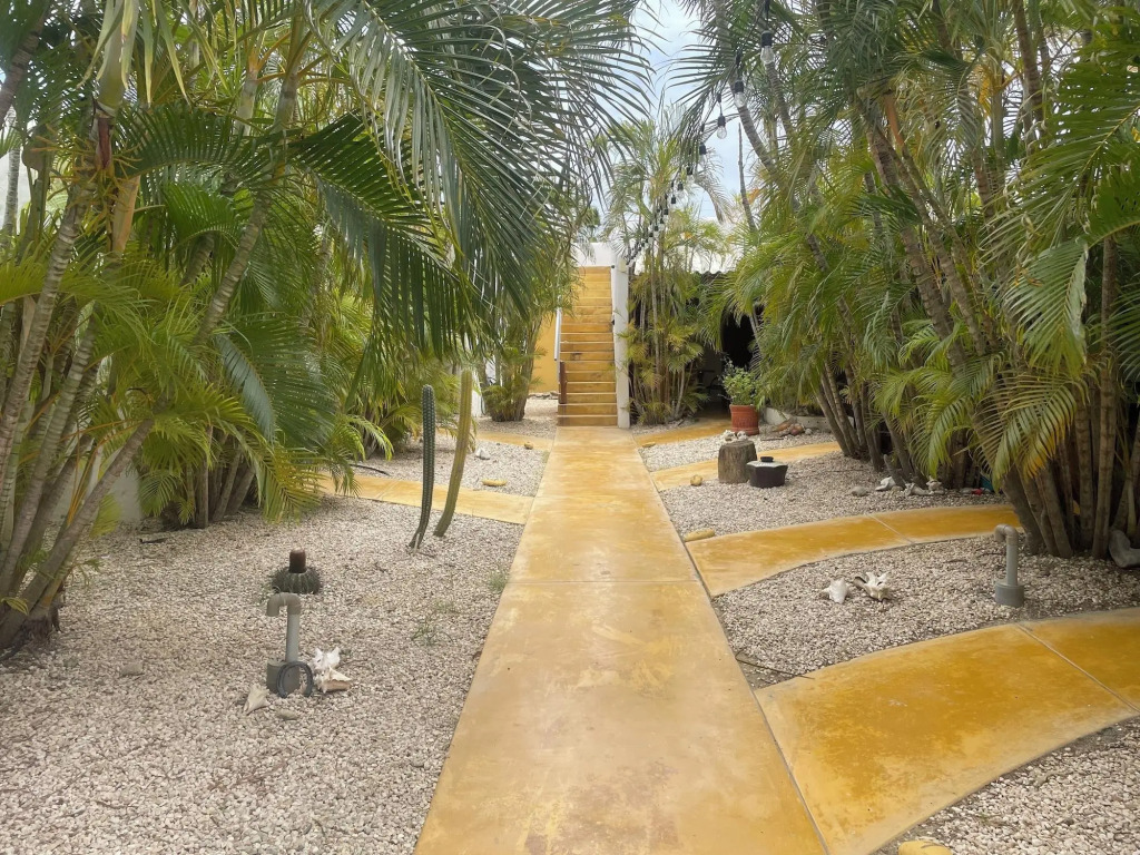The Dive Hut - Boutique Apartments