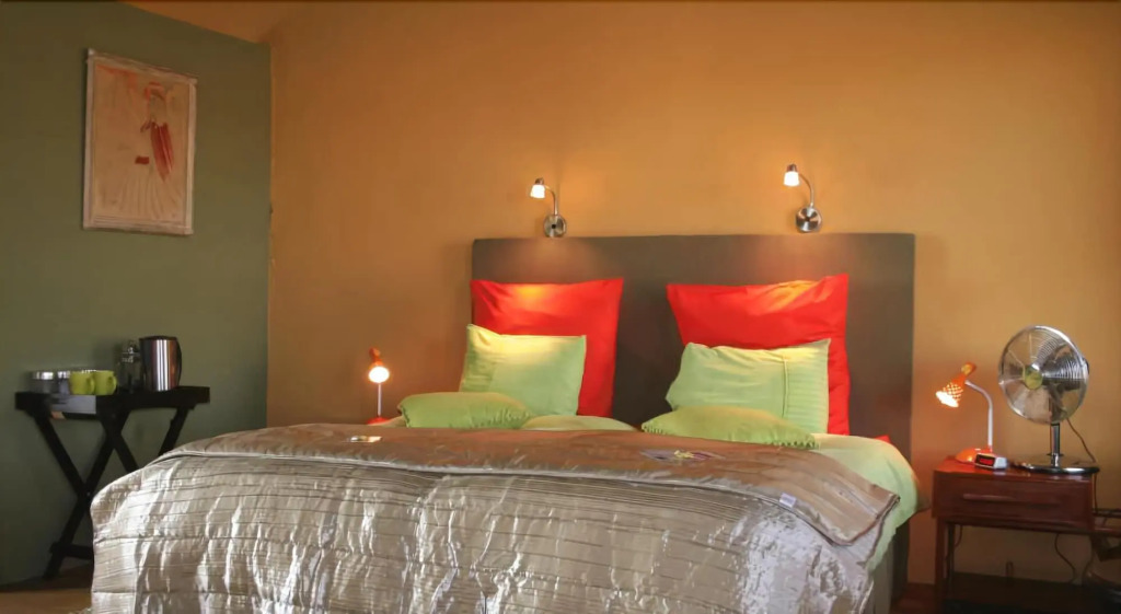 Lemon 3 Lodge Guesthouse