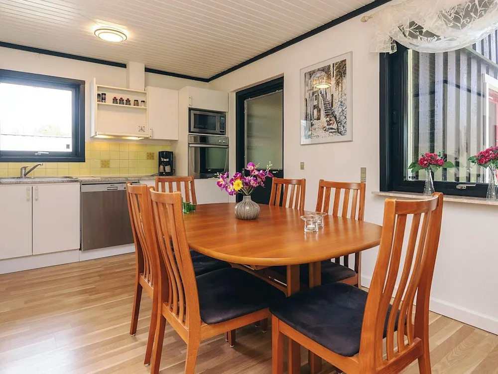 6 Person Holiday Home in Gedser-by Traum
