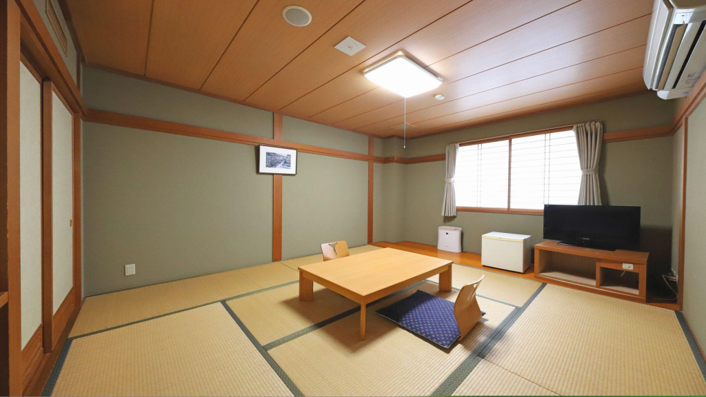 Smile Hotel Takaoka Ekimae