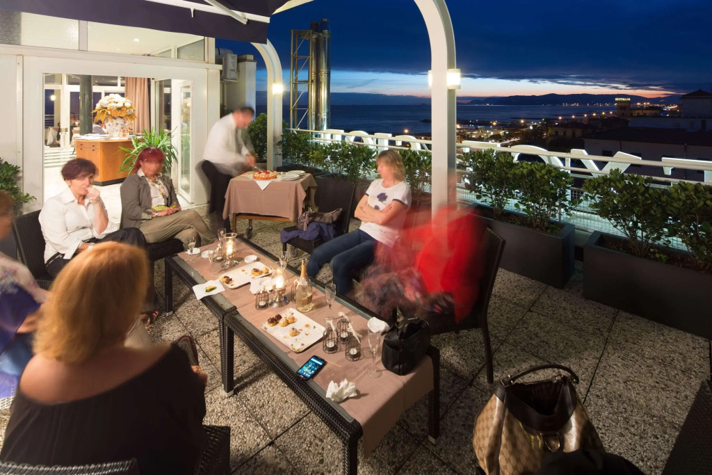 Hotel Excelsior