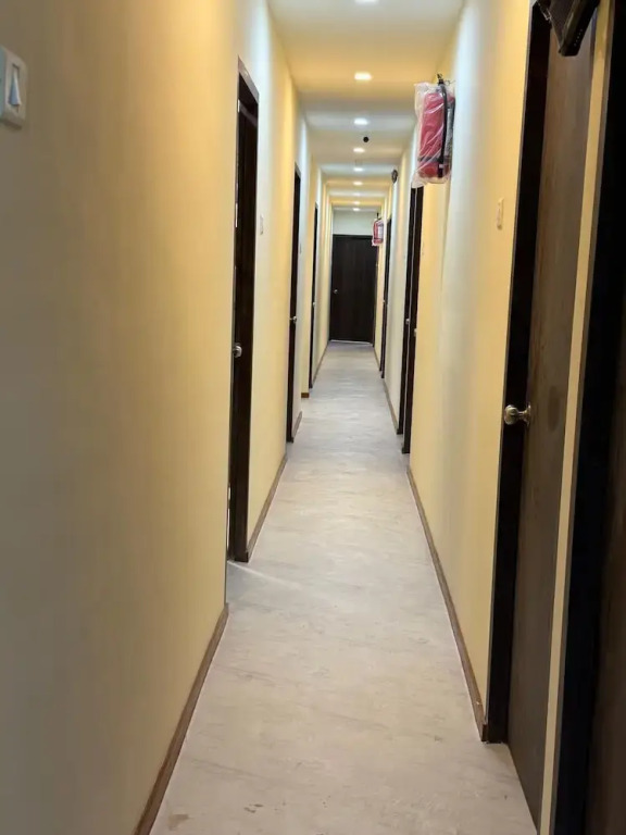 Hotel Marine Line Near Marine Drive & Cricket Stadium, South Mumbai