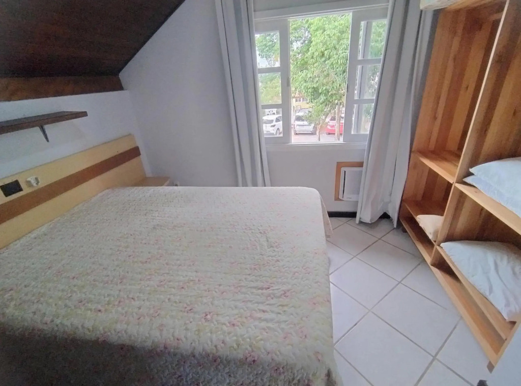 Apartamento para casal Uirapuru em Bombas