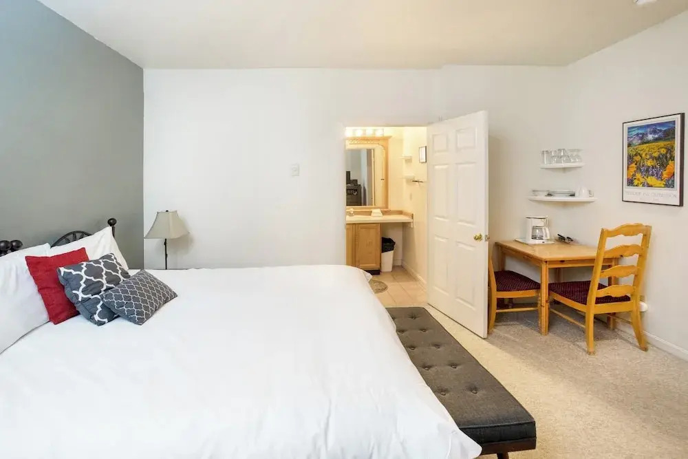 Cimarron Lodge 50 by Avantstay Ski-in/ski-out Property in Complex w/ Two Hot Tubs!