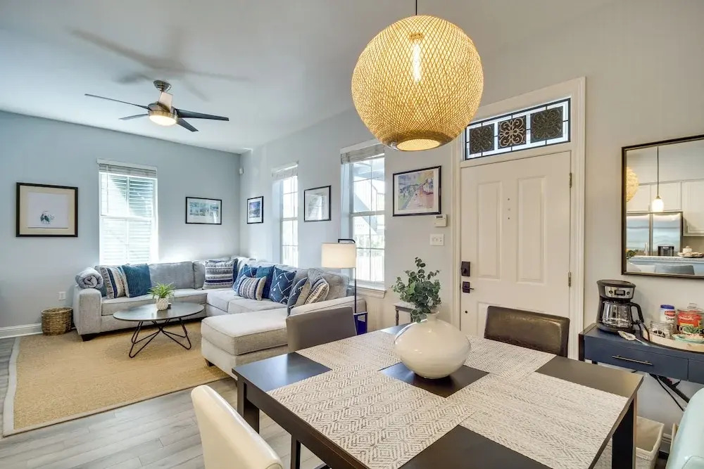 'cloud 9 on the Gulf', 1 Mi to Beach: Pet Friendly