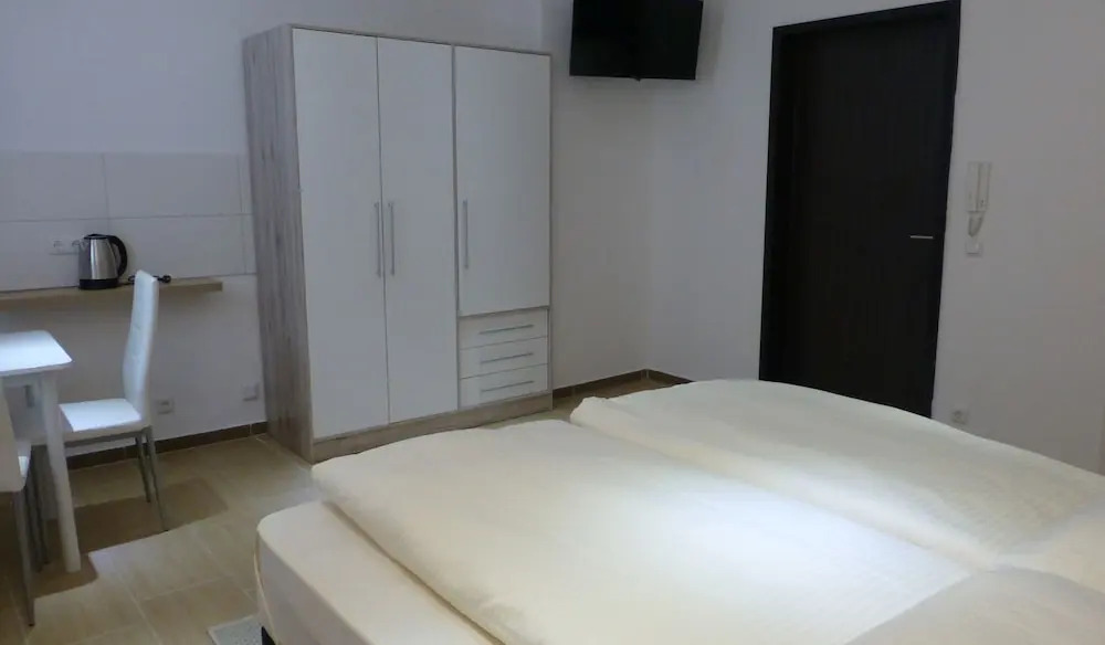 HR Hotel