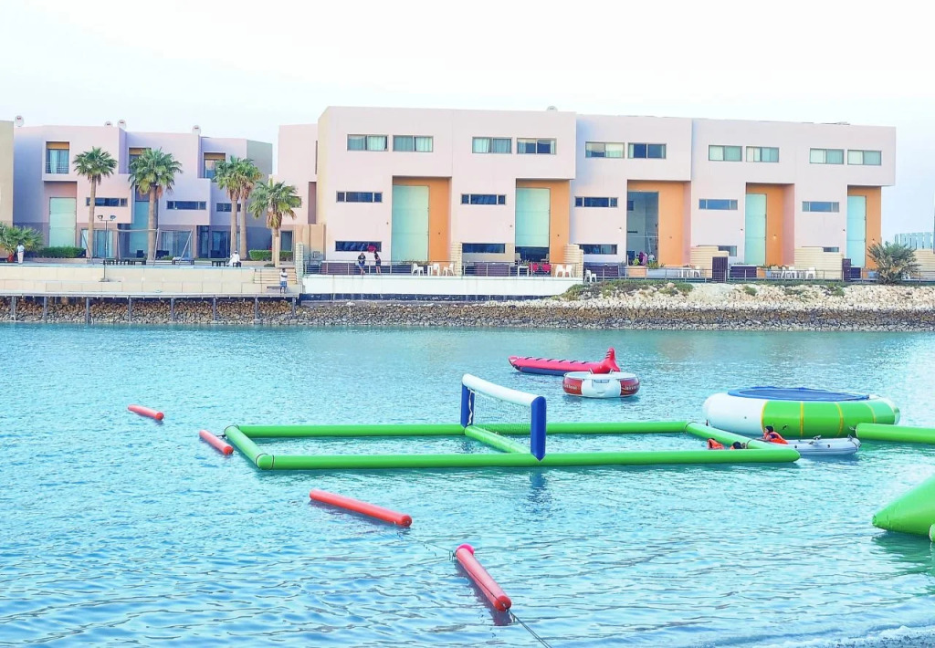 Dragon Beach Hotel