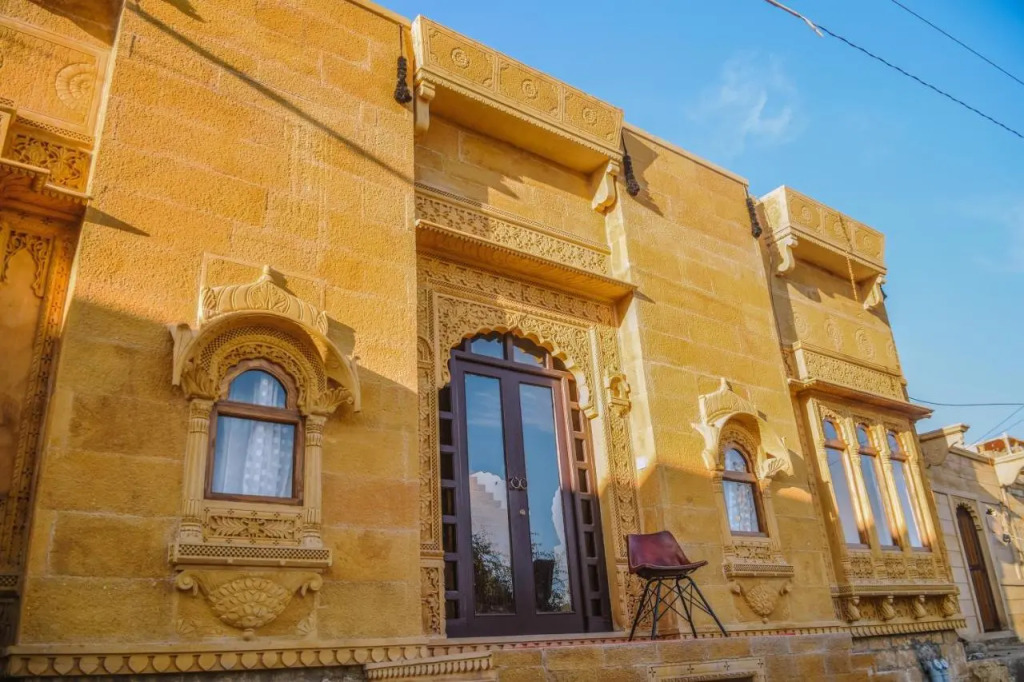 Garh Meera - A Sensational Boutique Hotel