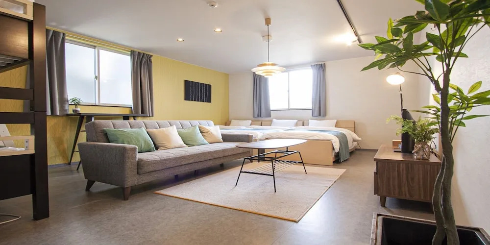 UCHI Living Stay HACHIKEN Station