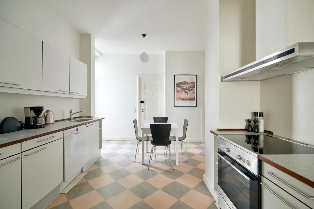 185m2 NEW Apartment, City centre, next to Tivoli