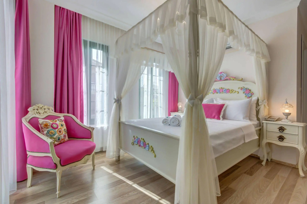 Cunda Esen Hotel