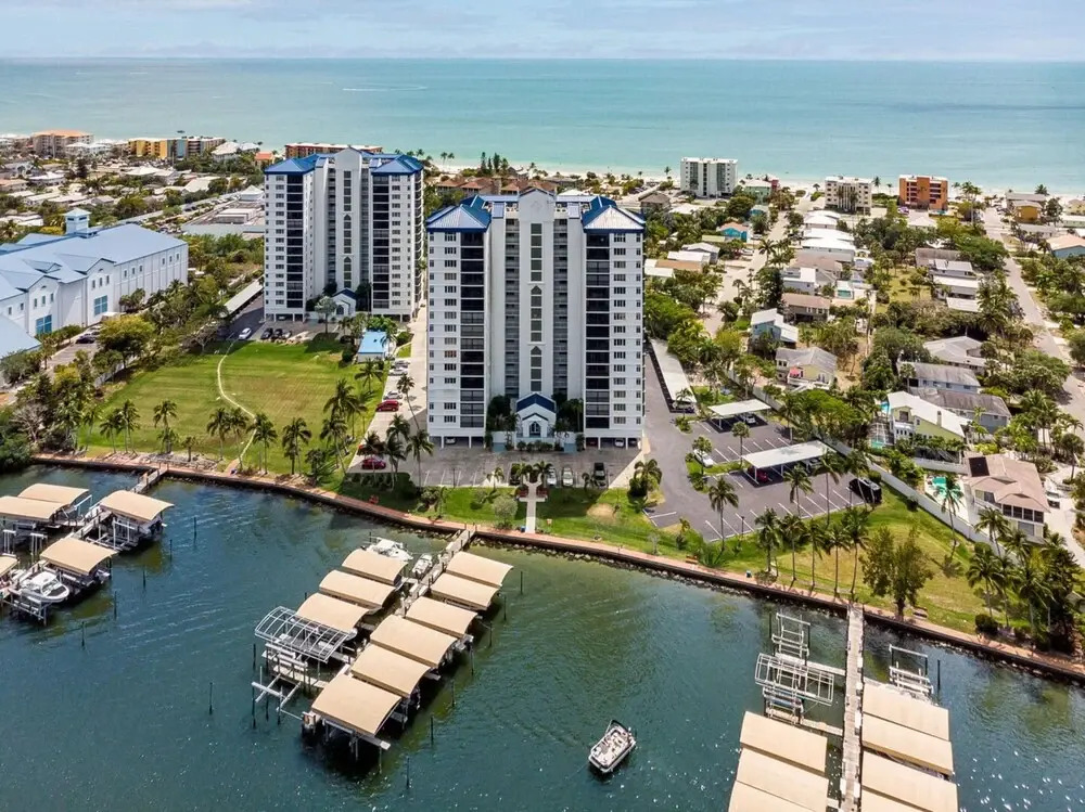 Ocean Harbor 104A
