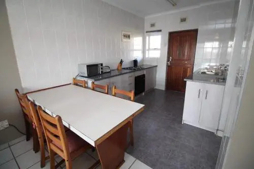 Dolphin View 308