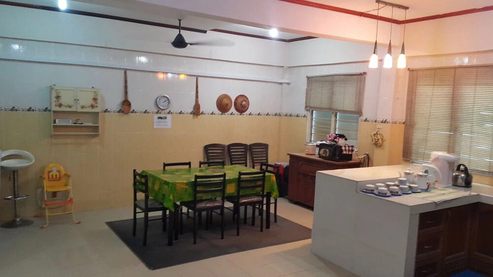 DHartamas Guesthouse