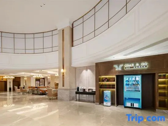 Vienna International Hotel (Longquan Square, Guangdong Pharmaceutical University Branch)