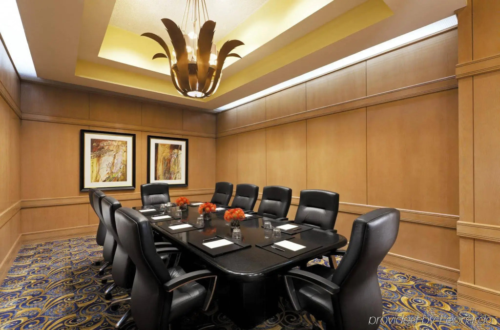 Sheraton Crescent Hotel