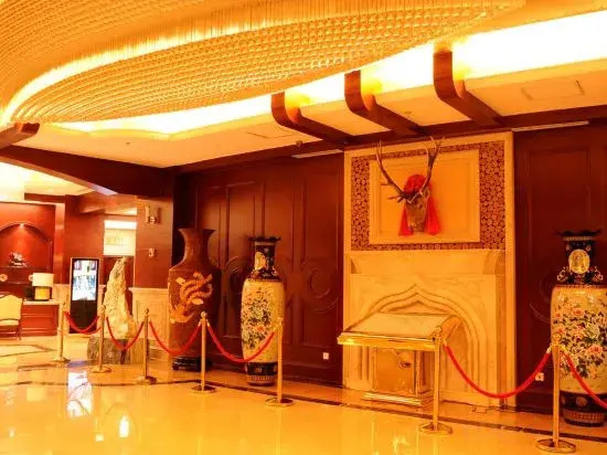 Baoyu Longhua Hot Spring Hotel