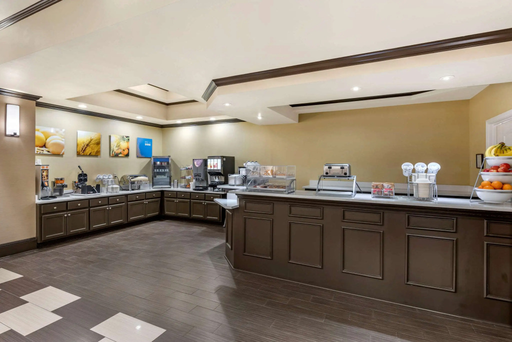 Comfort Inn & Suites El Dorado