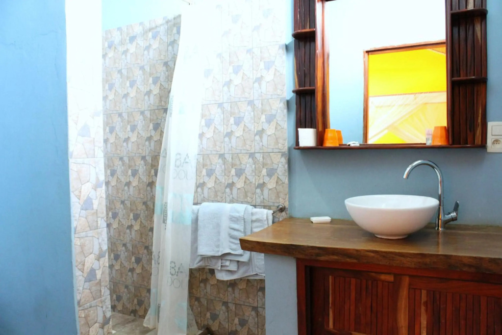 B & B Mariamacounda