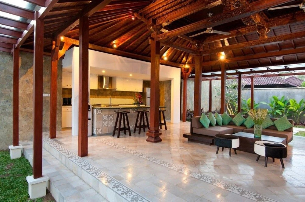 Villa Amalia Walk To Legian Beach