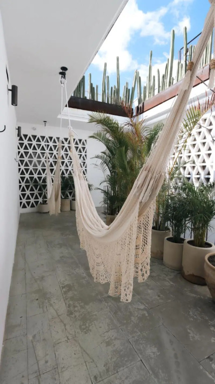 Hotel Sin Nombre