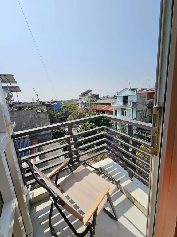 Frontier Hostel & Tours