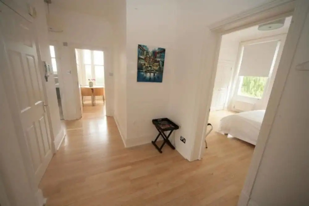 2 Bedroom Apartment in Wimbledon Village