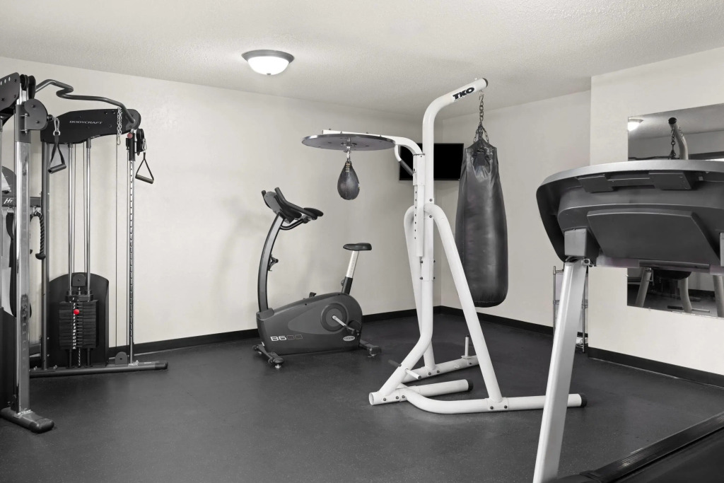 Ramada by Wyndham Cedar Rapids South