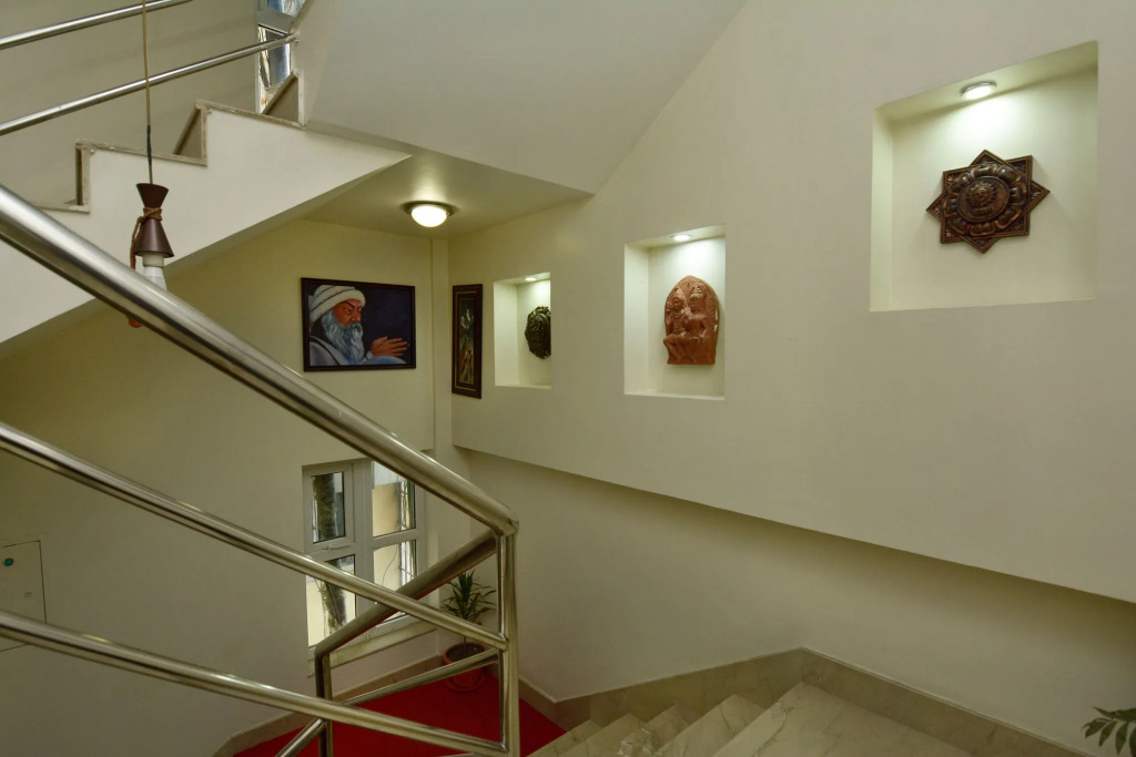 Hotel Osho Home