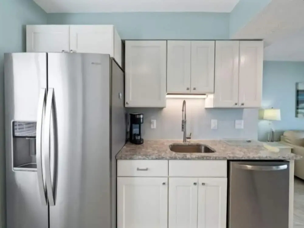 Beach Bliss 1 Bedroom Condo by RedAwning