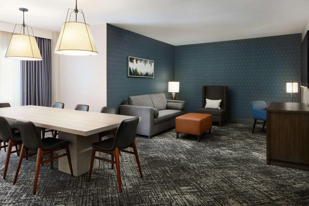 Hilton Charlotte Airport Hotel
