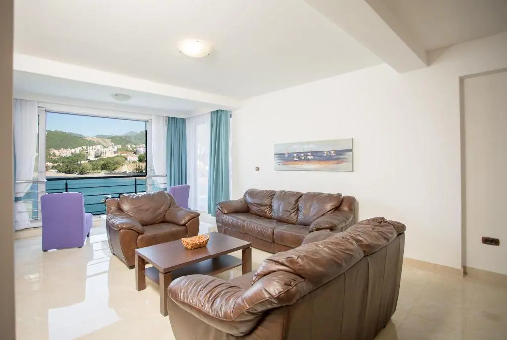 Adriatic Raf Apartments