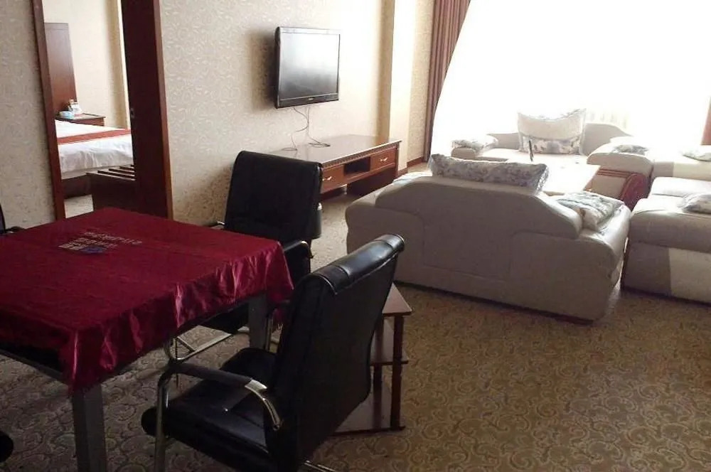 Kunlun Leju Business Hotel