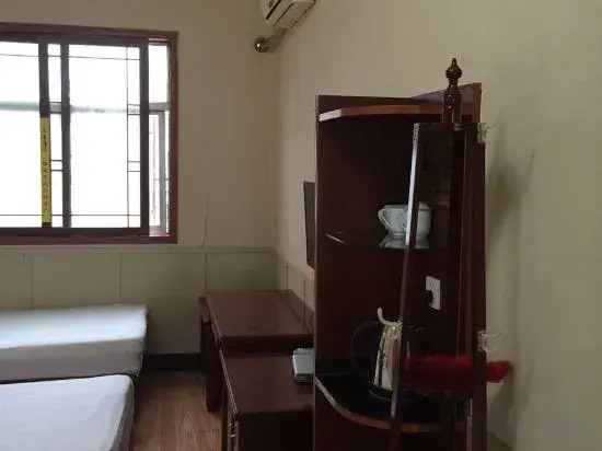 Pinglu Fuyan Hotel