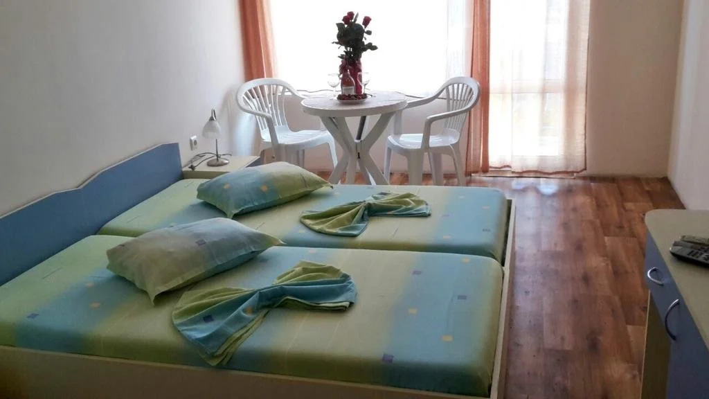 Brilliantin Guest House