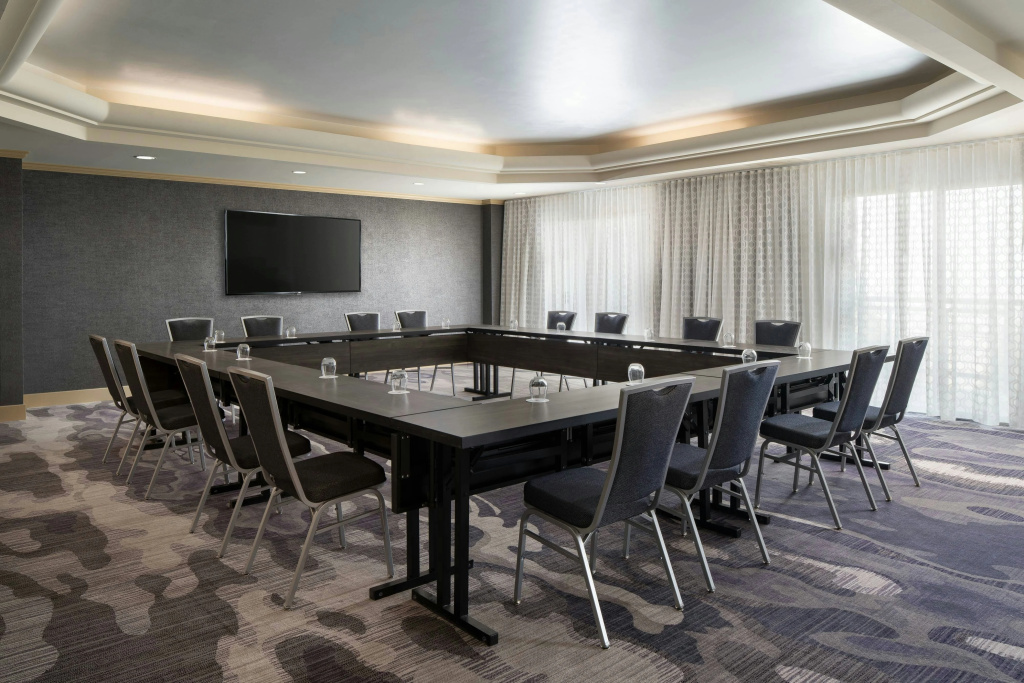 Visalia Marriott at the Convention Center
