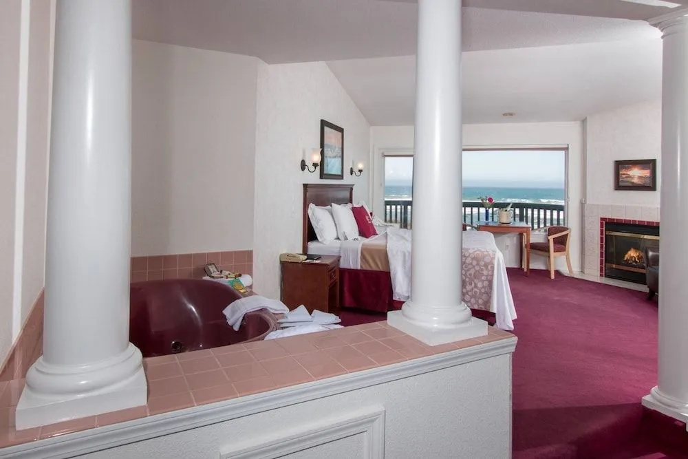 Ocean View Lodge