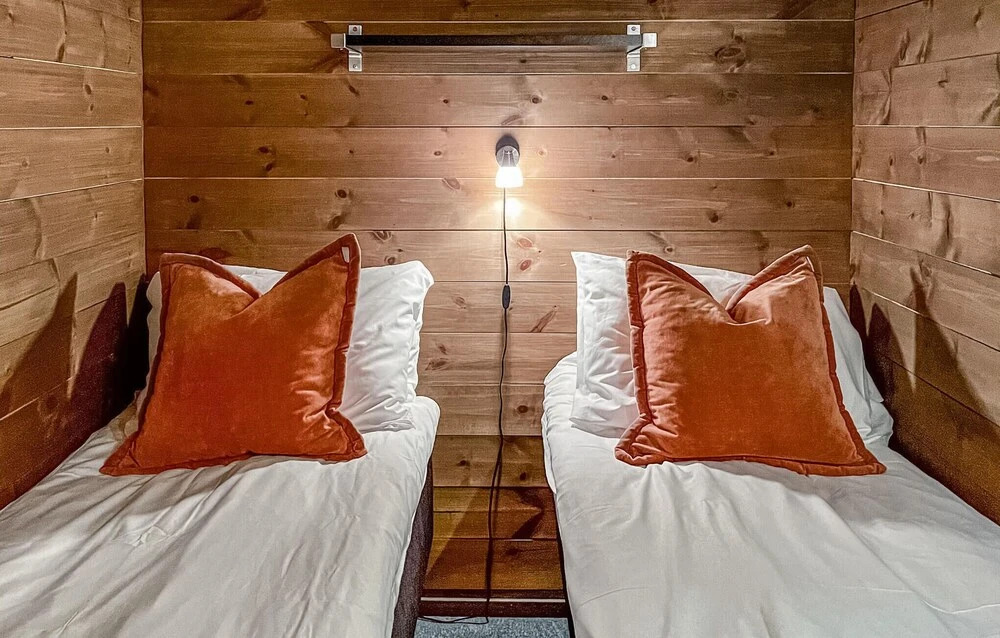 5 Bedroom Cozy Home In Hemsedal
