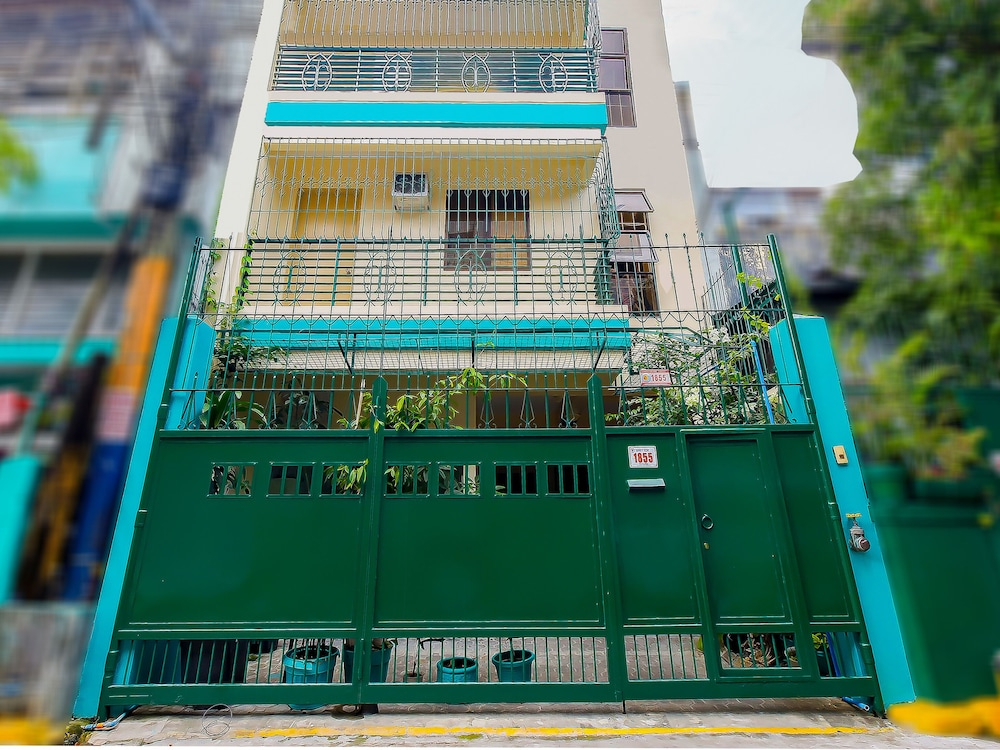 Orangenest Apartelle